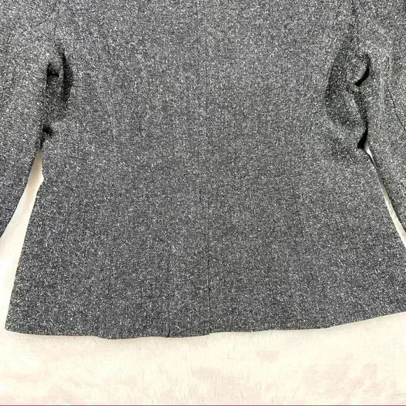 New York & Co. Heathered Gray Embroidered Floral Buttoned Blazer Jacket Size 4 - Picture 13 of 16